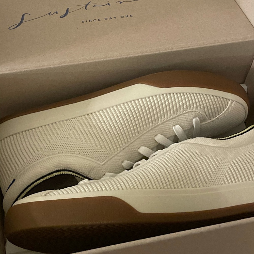 Rothy’s lace ups in cream